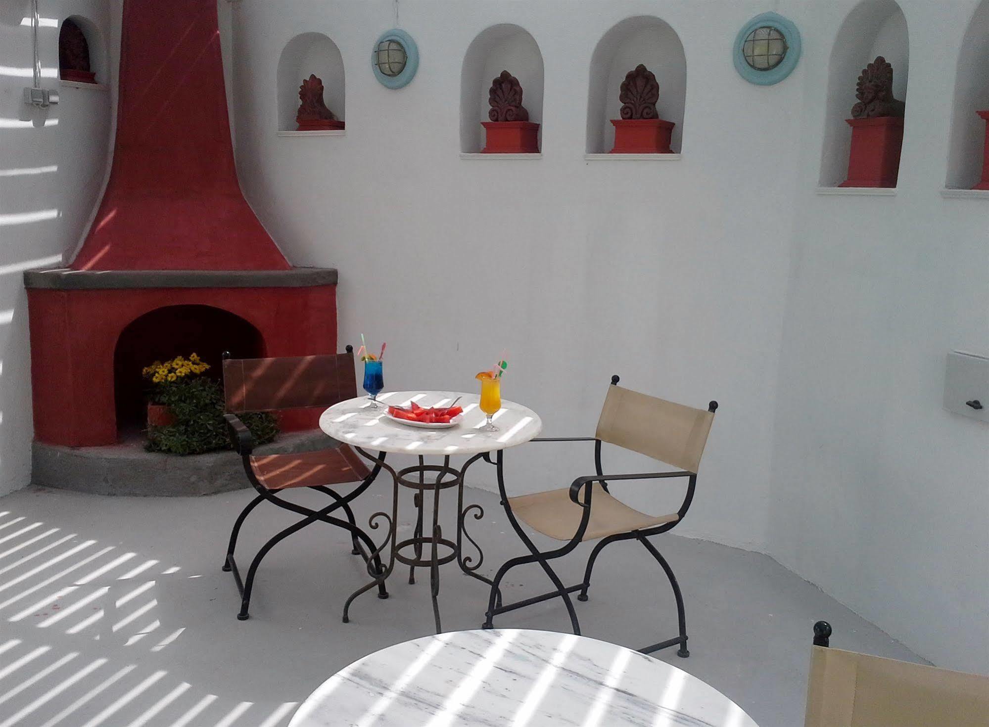 Anneta Appart hôtel 2*
